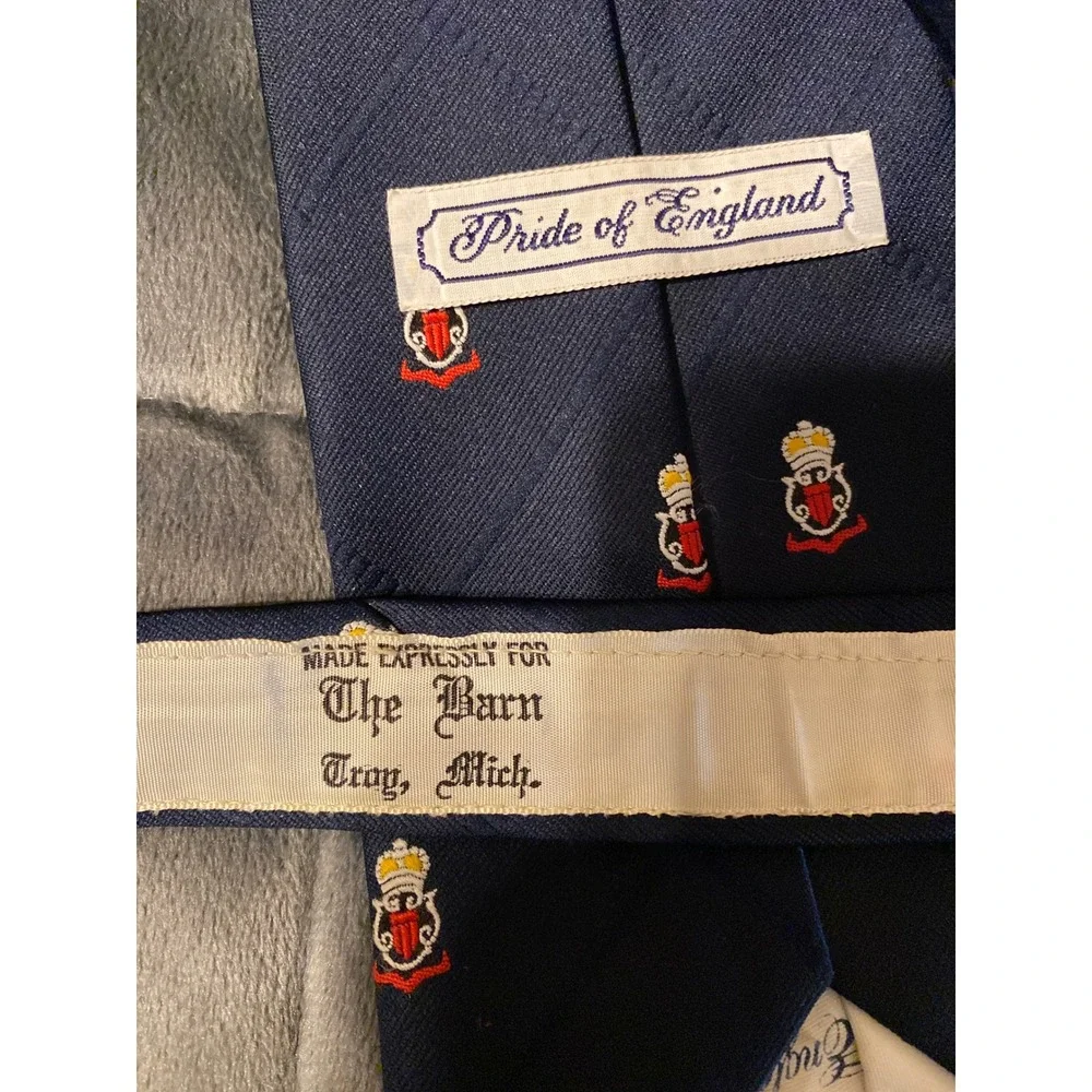 Pride of England Mens Navy Blue Crest Embroidered Tie The Barn Troy Mich 0177